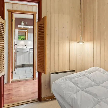 Linda - 600m From The Sea By Interhome 別荘 *